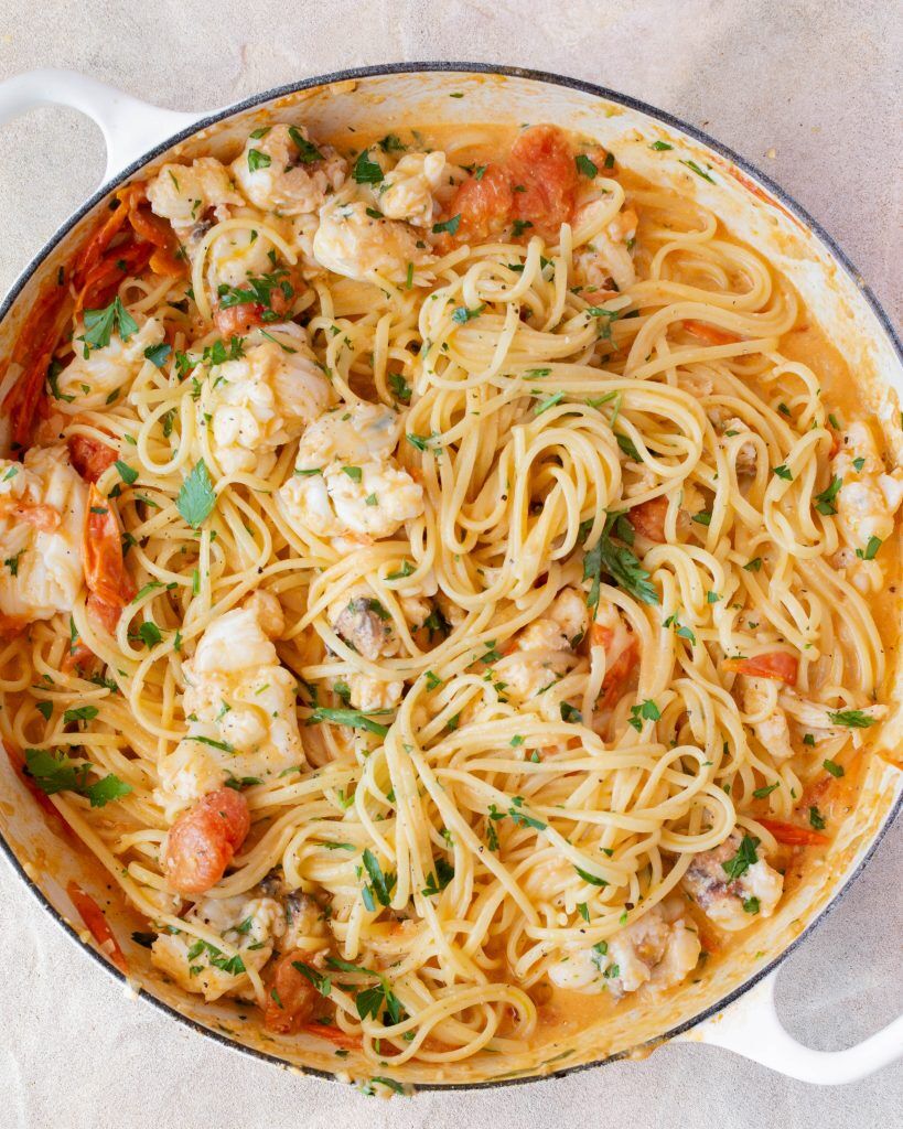 Creamy lobster pasta